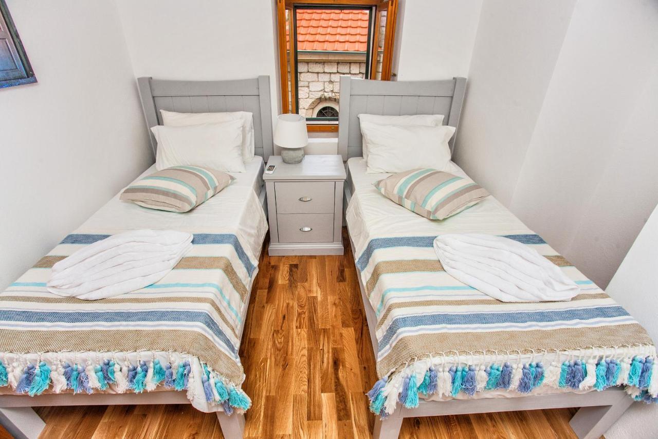 Villa Ruza, Donja Lastva Τίβατ Δωμάτιο φωτογραφία